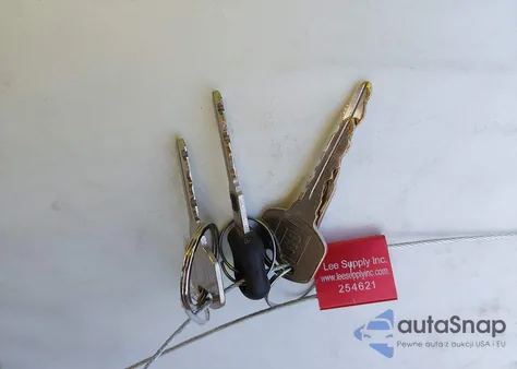 2001 Buick Century Custom z USA, uszkodzony, nr VIN 2G4WS52J011214849